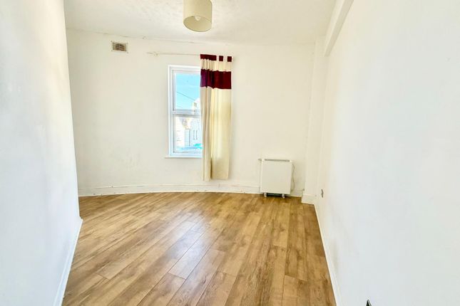 Broadgate Hall,Flat 6, Dumpton Park Drive, Ramsgate photo 5