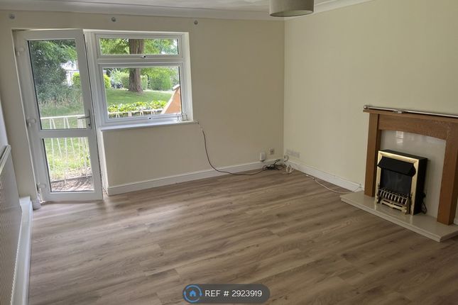 Elleray Court, Ash Vale photo 3