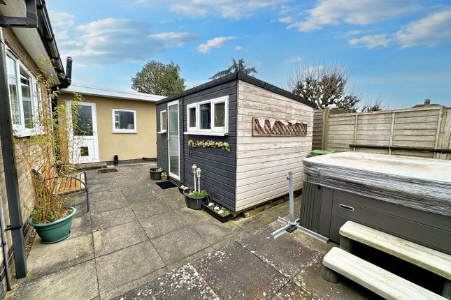 Detached bungalow for sale in Hoskyn Close, Rugby