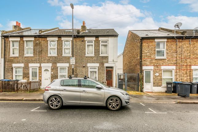 Thumbnail End terrace house for sale in Zion Road, Thornton Heath