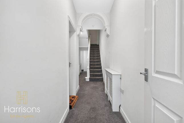 Flat 4, 62 Railway Road, Leigh photo 4