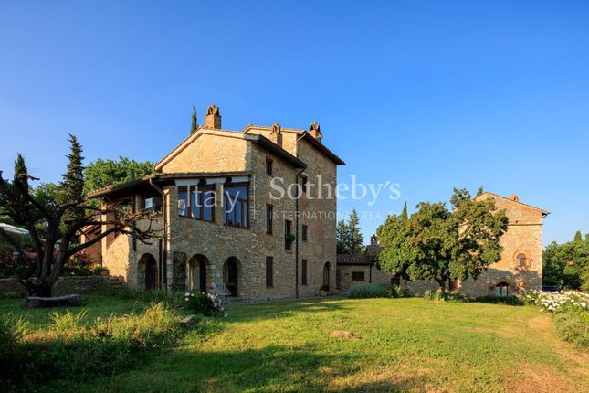 Country house for sale in Via Cornaletto, Corciano, Umbria