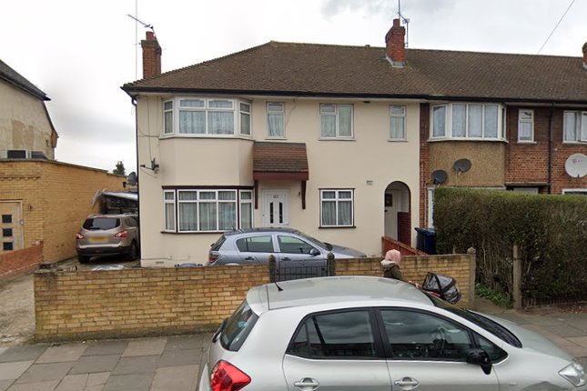 Thumbnail Flat to rent in Lady Margaret Road, Southall
