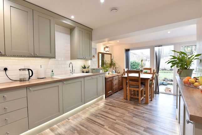 12, Kingswood Road, KINGSWINFORD photo 3