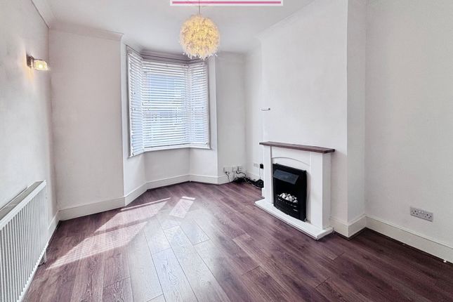Coombe Road, Gravesend photo 5