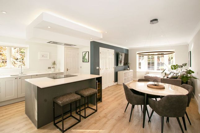 21 Winston Avenue, Poole photo 2