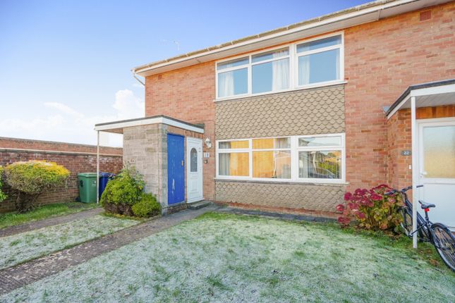 Thumbnail Flat for sale in Nursery Close, Oxford