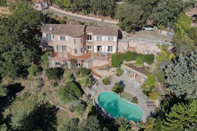 Thumbnail Villa for sale in Les Adrets De l Esterel, Cannes Area, French Riviera