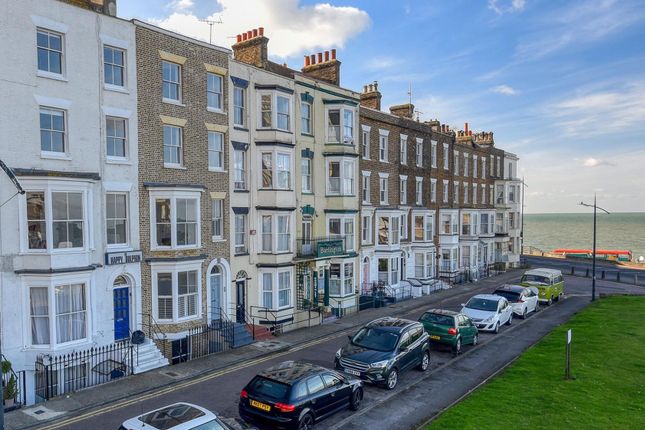 Thumbnail Flat for sale in Buenos Ayres, Margate