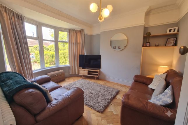 34, Lake Drive, Hull photo 3