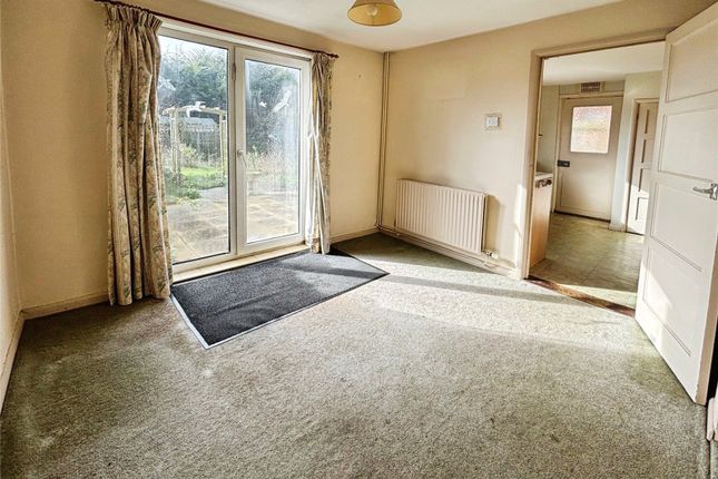 33, Coronation Drive, Suffolk photo 4