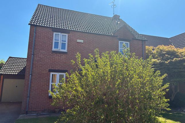 21 Warkworth Close, Banbury photo 2