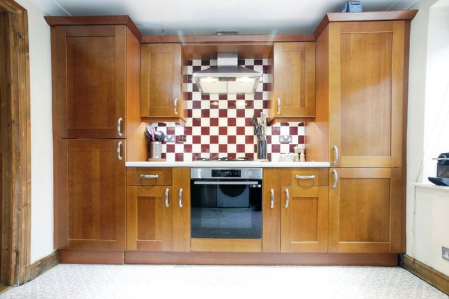 35, Rockstone Lane, Southampton photo 4