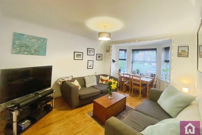 Burton Road, Greater Manchester photo 3