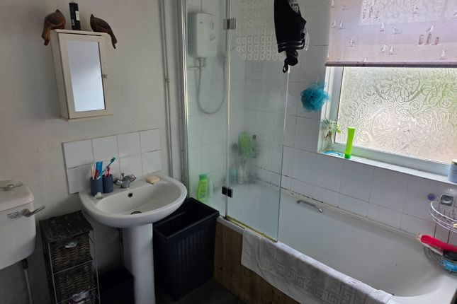 68, Pelham Road, Cowes photo 5