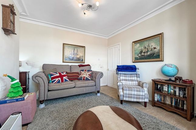 Deneholt Southend Terrace, Bargoed photo 3