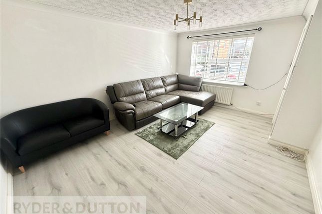 Greetland Drive, Manchester photo 2