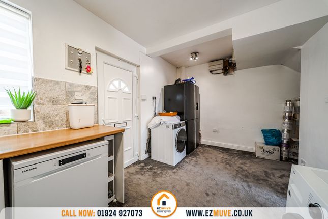 10 Manor Road, Dewsbury photo 4
