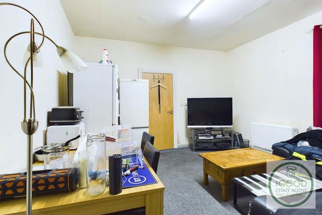 Flat 2, 4a Ramsgate, Durham photo 4
