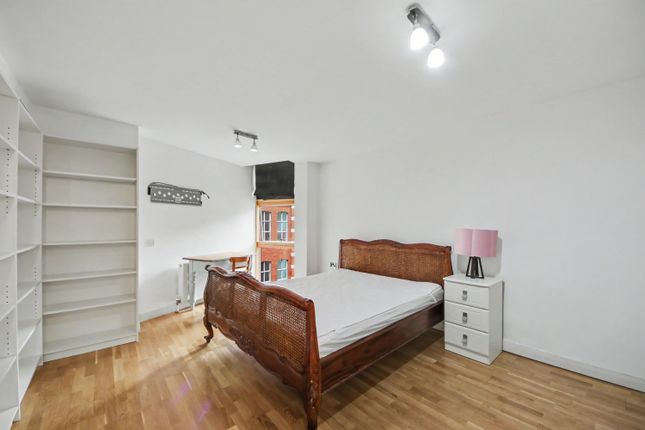 Apartment M C 404, Royal Mills, 16 Jersey Street, Manchester photo 4