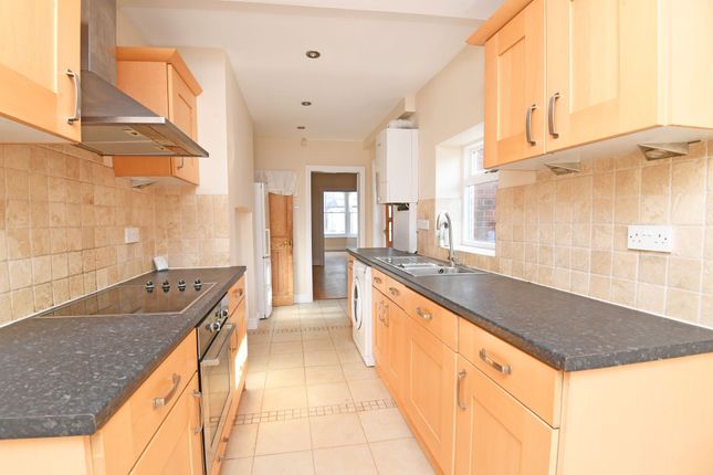 14 Valley Road, Harrogate photo 3