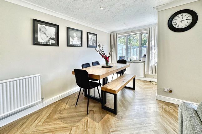 88, Isis Way, Berkshire photo 4