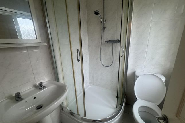 13, South Lane, Kent photo 5