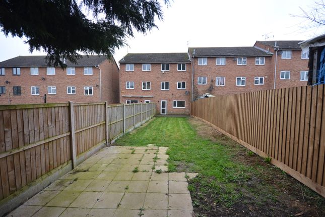 Town house for sale in Glebe Avenue, Bocking, Braintree