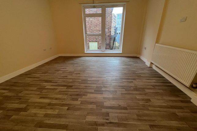 Thumbnail Room to rent in Cambridge Road, Hanwell, London