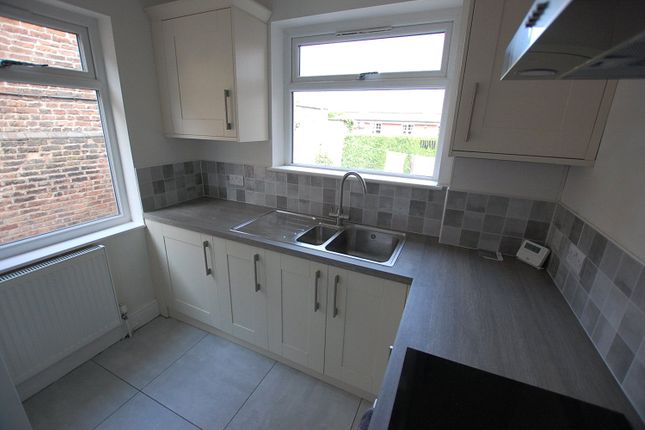 1B, South View, 93, Crescent Road, Greater Manchester photo 4