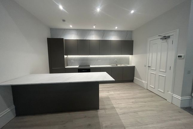 Flat 2, Nethergate, Dundee photo 4