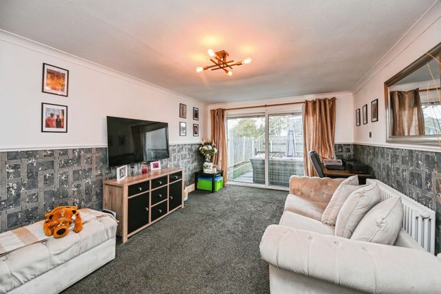 54, Elmridge, Lancashire photo 4