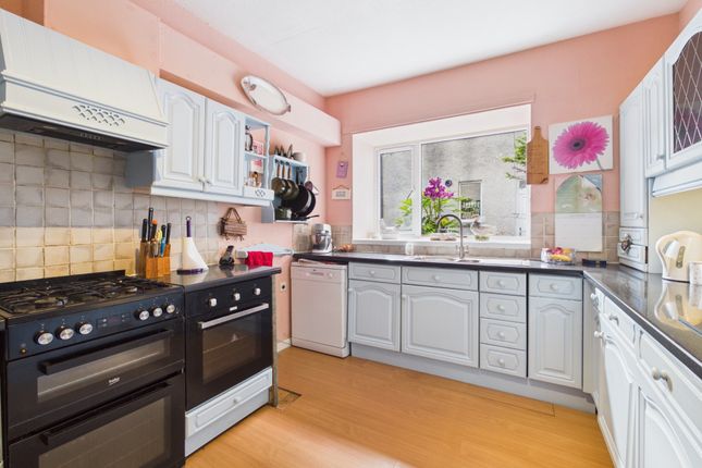 6, Balmoral View, Blairgowrie photo 2