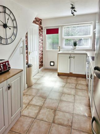 Semi-detached house for sale in Roos, Hull
