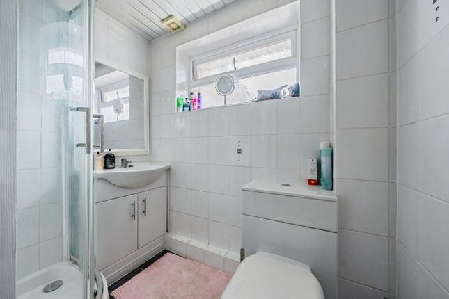 14, Sage Close, Cheshire photo 4