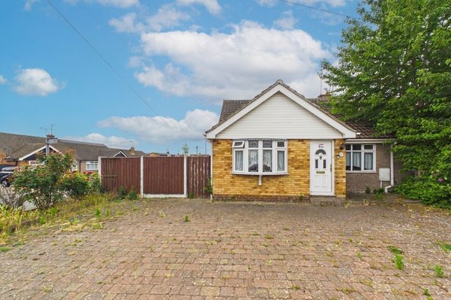 3-bed house on 20 Allistonway, Stanford-Le-Hope, £400,000