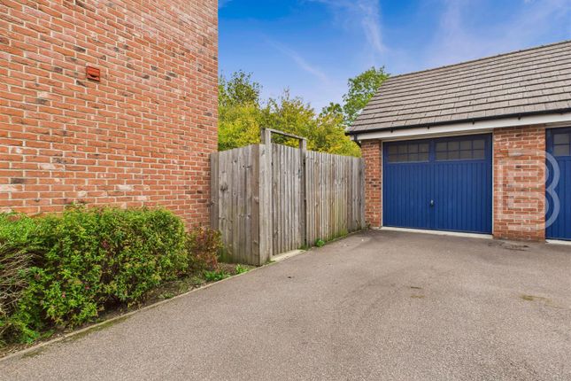 17, Elder Avenue, Rugby photo 4