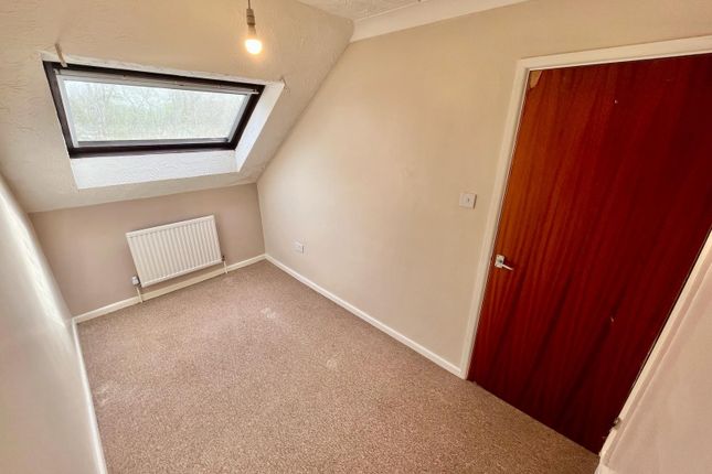 Flat to rent in Roseville Close, Norwich