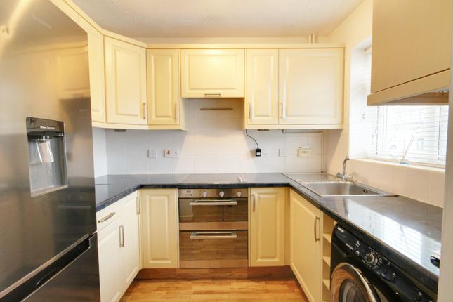 Thumbnail Terraced house to rent in Norwood Road, Cheshunt, Waltham Cross