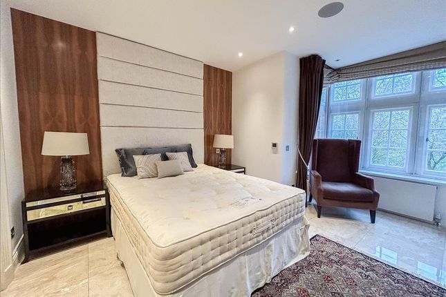 Flat to rent in Parkside, Knightsbridge, London, City Of Westminster