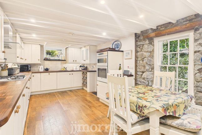22 New Street, Haverfordwest photo 4