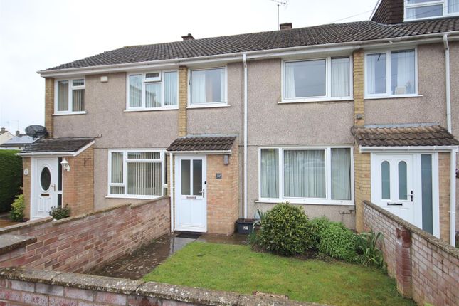 Terraced house for sale in Stonelea Close, Chippenham