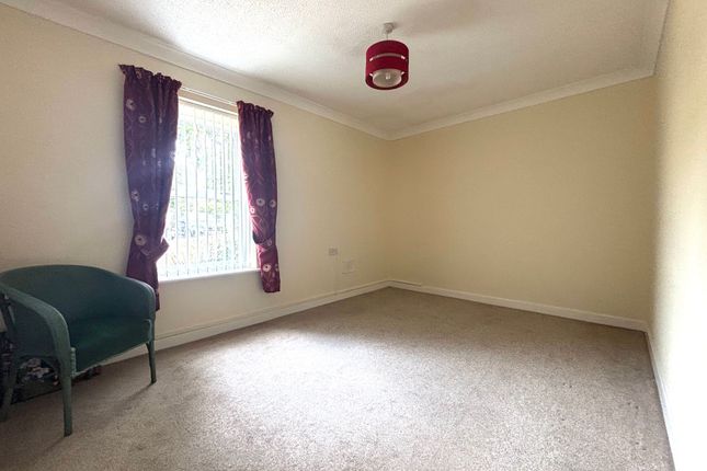 Flat 3, Uvedale Court Coddenham Road, Ipswich photo 4