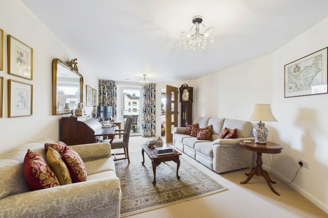 30, Austen Place, Alton photo 2
