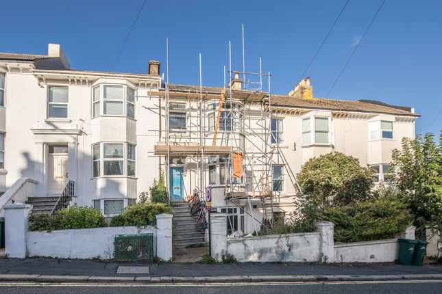 Flat for sale in Old Shoreham Road, Brighton