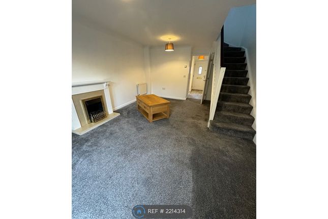 Semi-detached house to rent in Hennessey Close, Beeston, Nottingham