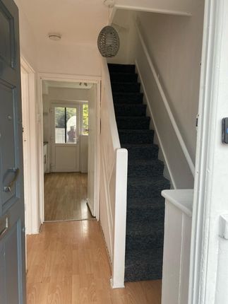 Capron Road, Dunstable photo 3