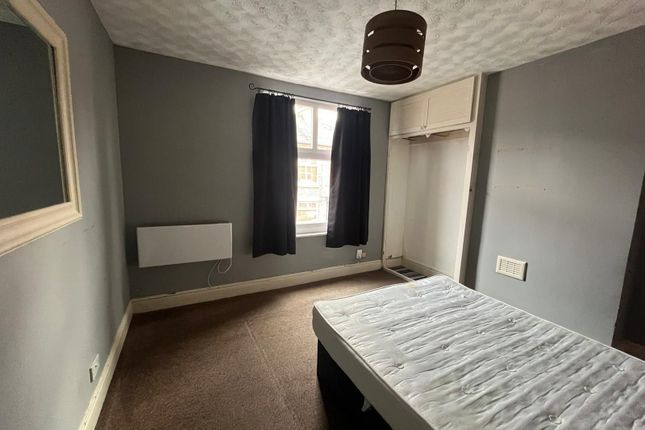 61 Warwick Street, Leicester photo 5