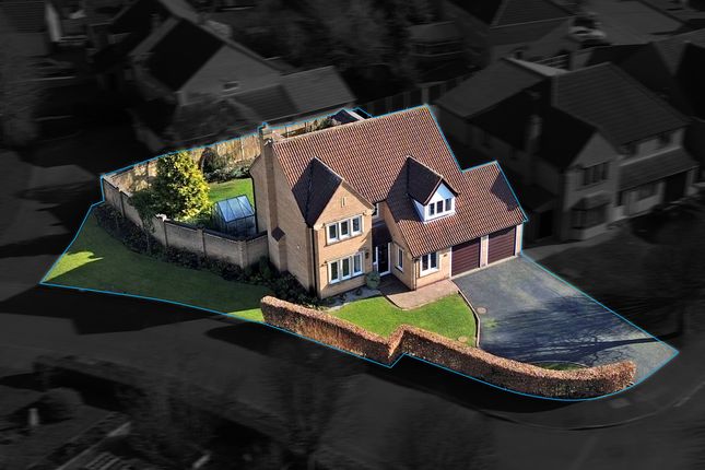 6 Carnation Close, Leicester photo 2