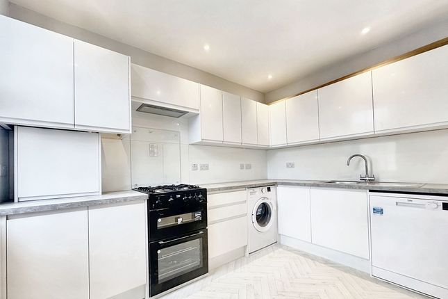 278a High Street, Uxbridge photo 2